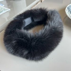 Women’s fur headband